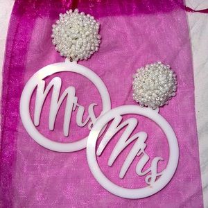 White MRS EARRINGS